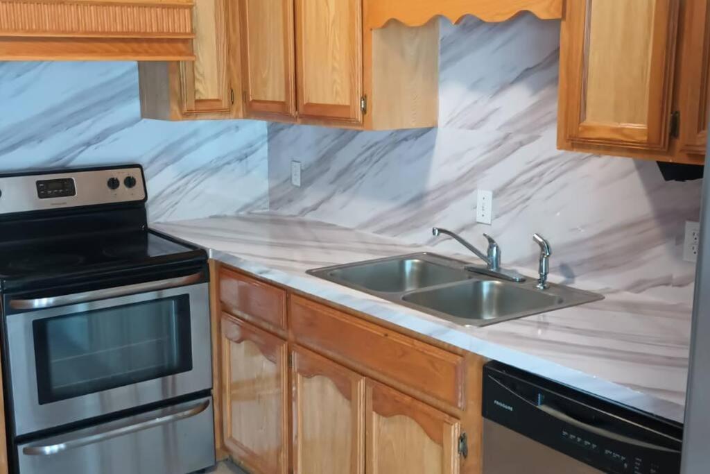 Mcallen 4Br With Pool, Shopping & More Екстериор снимка