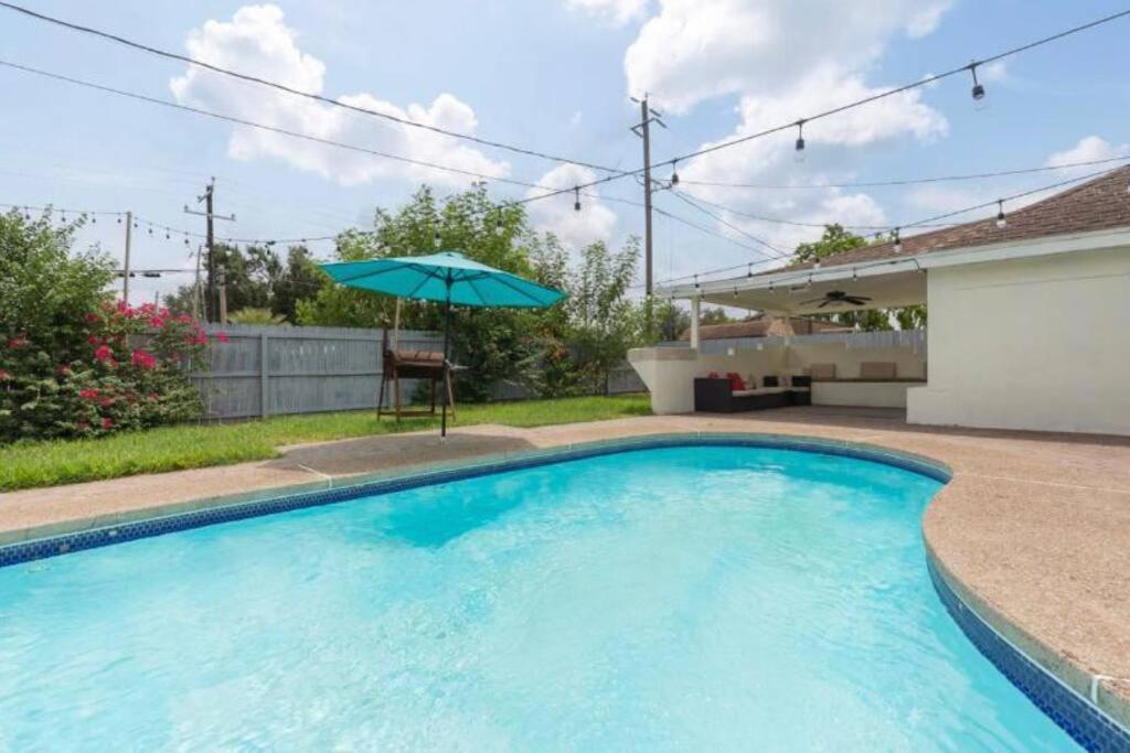 Mcallen 4Br With Pool, Shopping & More Екстериор снимка